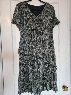 Green Midi Dress Size 10